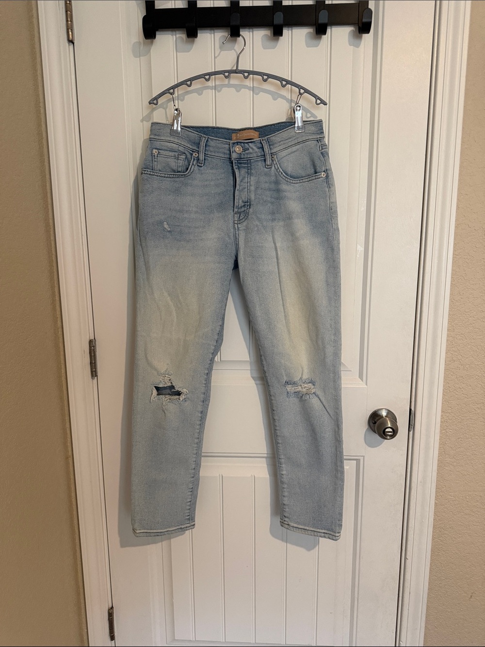 7 For All Mankind Light Blue Distressed Cropped Jeans